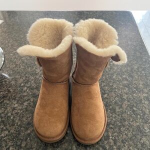 UGG Australia Tan Winter Boots